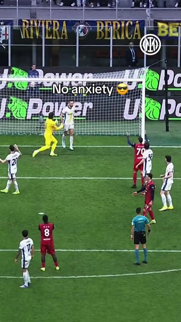 索默直呼專業，德弗里這次頭球解圍堪比一粒進球