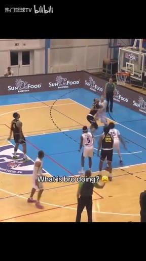 一分變兩分！這哥們得感謝5號為他成就了名場面！